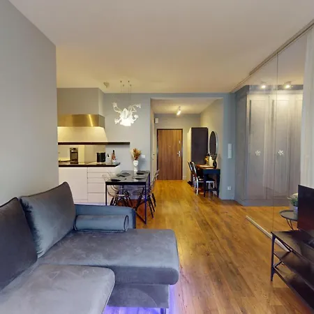 Dmowskiego Downtown By Wroapart Pl